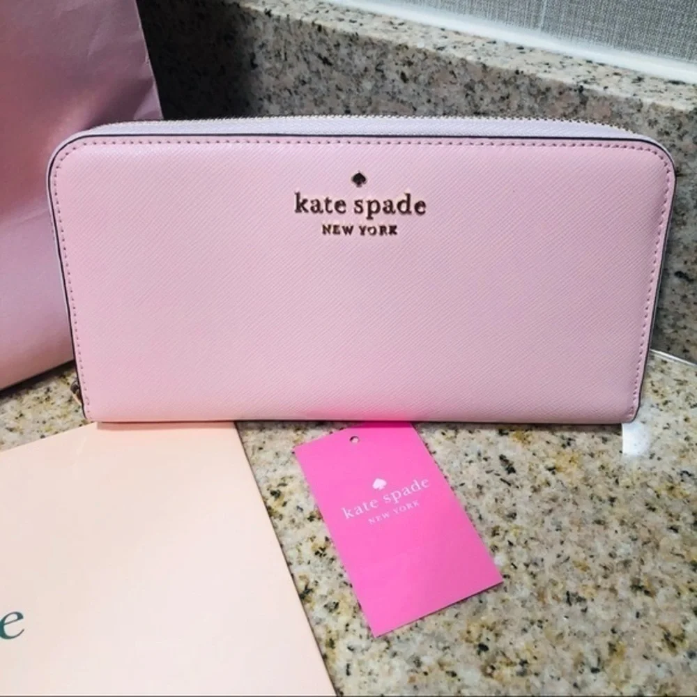 Kate Spade New York Chalk Pink Large Zip Wallet Saffiano Leather NWT - Picture 2 of 4
